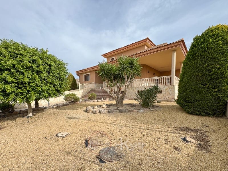 5 soveværelse Villa til salg i Antas med garage - € 399.000 (Ref: 8591179)