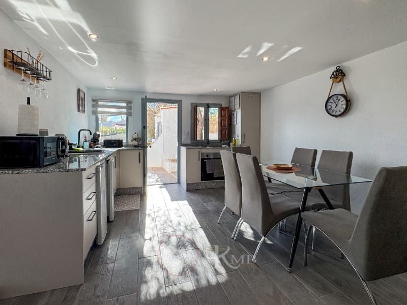 5 soverom Villa til salgs i Antas med svømmebasseng garasje - € 575 000 (Ref: 8599550)