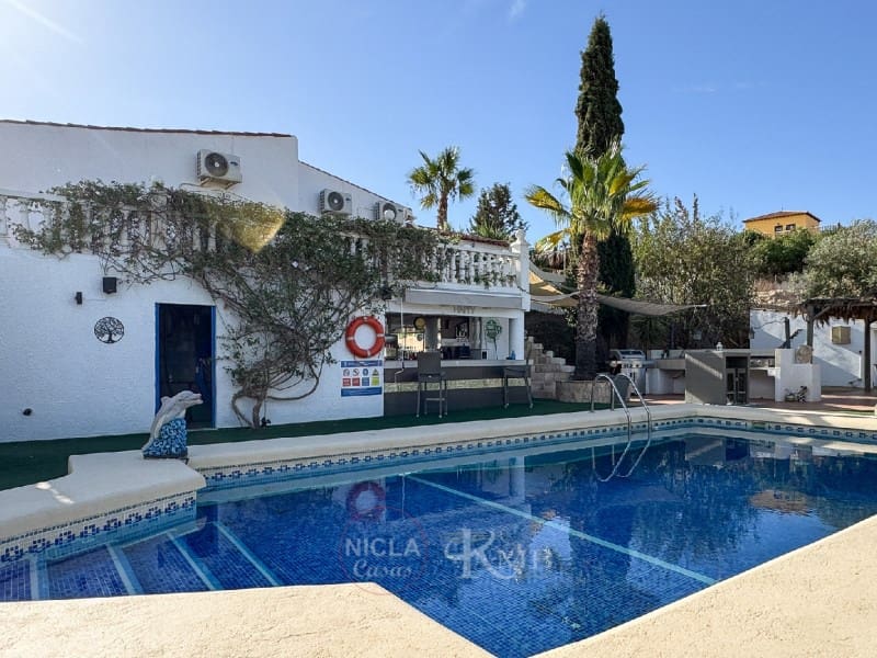 5 soverom Villa til salgs i Antas med svømmebasseng garasje - € 575 000 (Ref: 8599550)