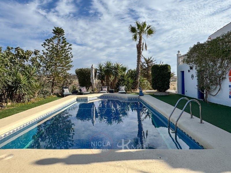 5 soverom Villa til salgs i Antas med svømmebasseng garasje - € 575 000 (Ref: 8599550)