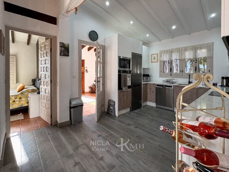 5 soverom Villa til salgs i Antas med svømmebasseng garasje - € 575 000 (Ref: 8599550)