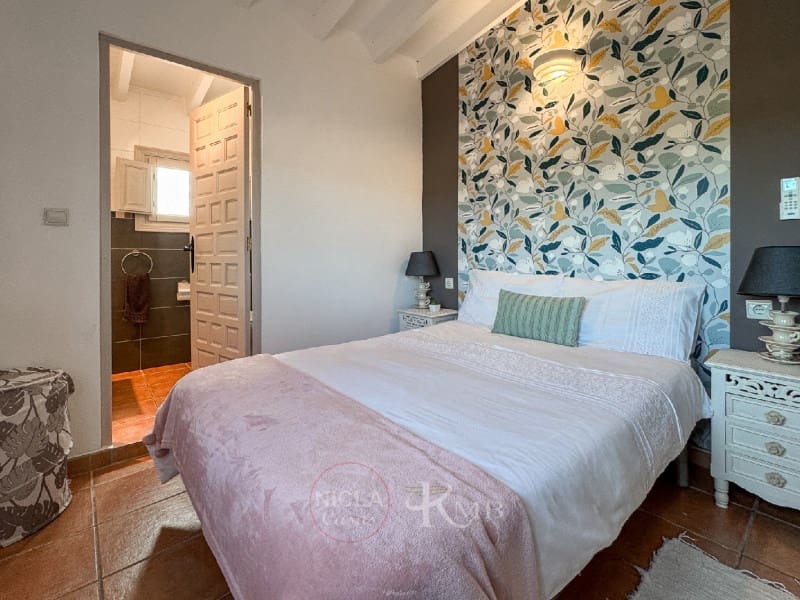 5 soverom Villa til salgs i Antas med svømmebasseng garasje - € 575 000 (Ref: 8599550)