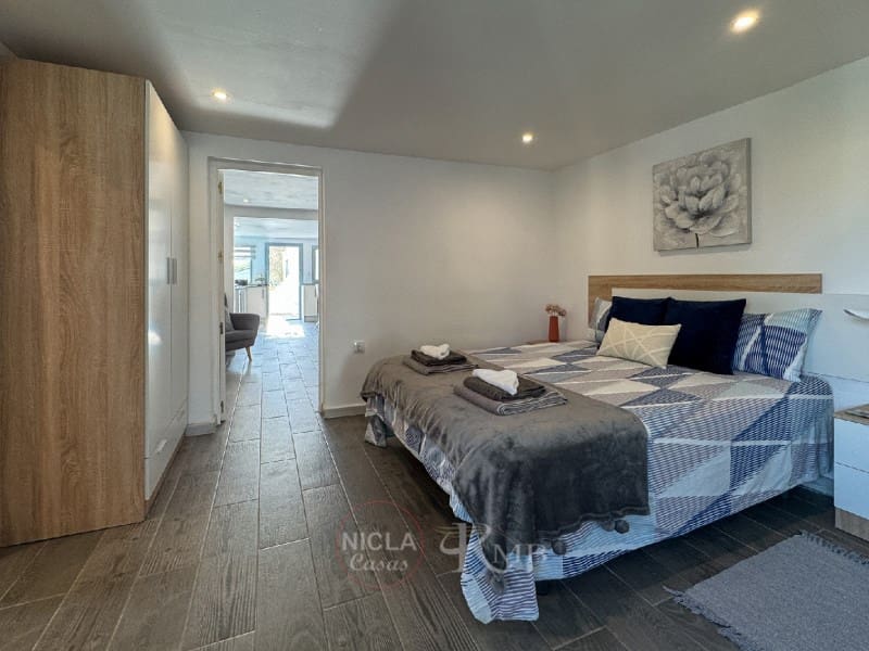 5 soverom Villa til salgs i Antas med svømmebasseng garasje - € 575 000 (Ref: 8599550)