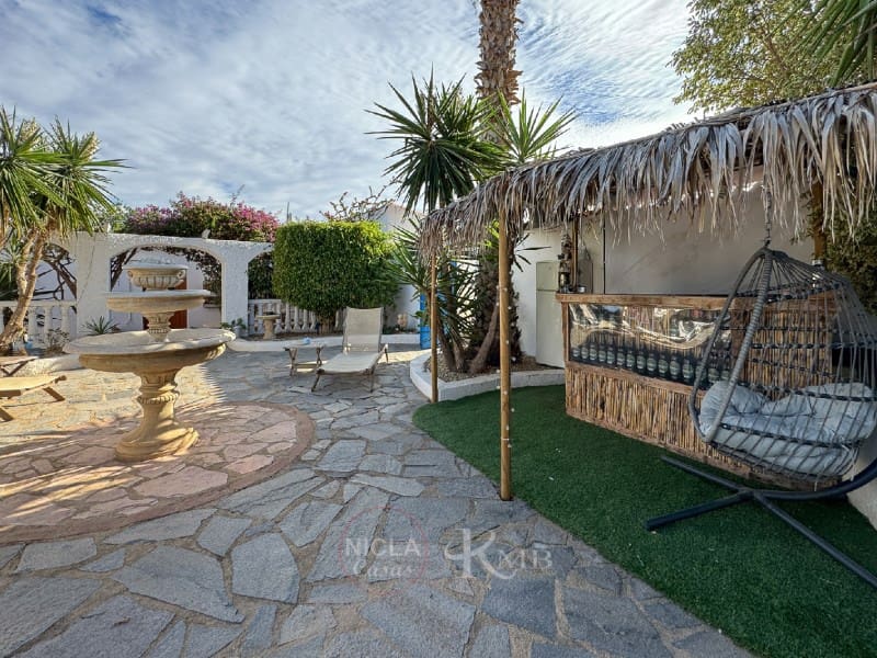 5 soverom Villa til salgs i Antas med svømmebasseng garasje - € 575 000 (Ref: 8599550)