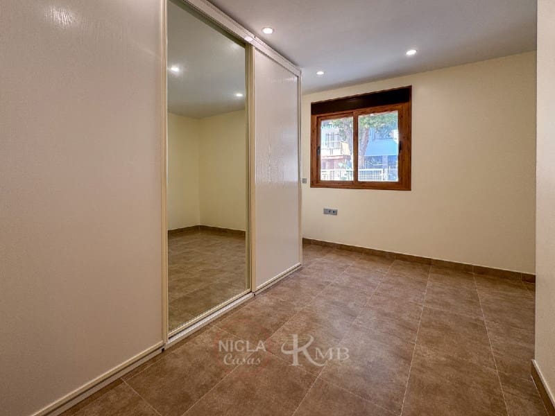 4 Zimmer Villa zu verkaufen in San Juan de los Terreros mit Pool Garage - 849.000 € (Ref: 8828105)