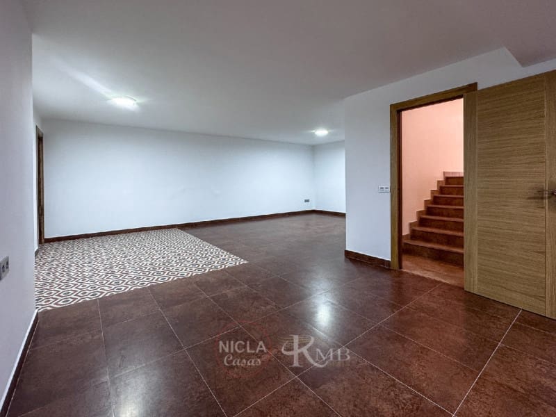 4 Zimmer Villa zu verkaufen in San Juan de los Terreros mit Pool Garage - 849.000 € (Ref: 8828105)