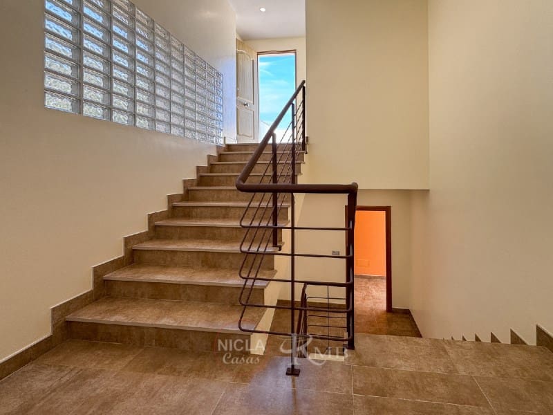 4 Zimmer Villa zu verkaufen in San Juan de los Terreros mit Pool Garage - 849.000 € (Ref: 8828105)