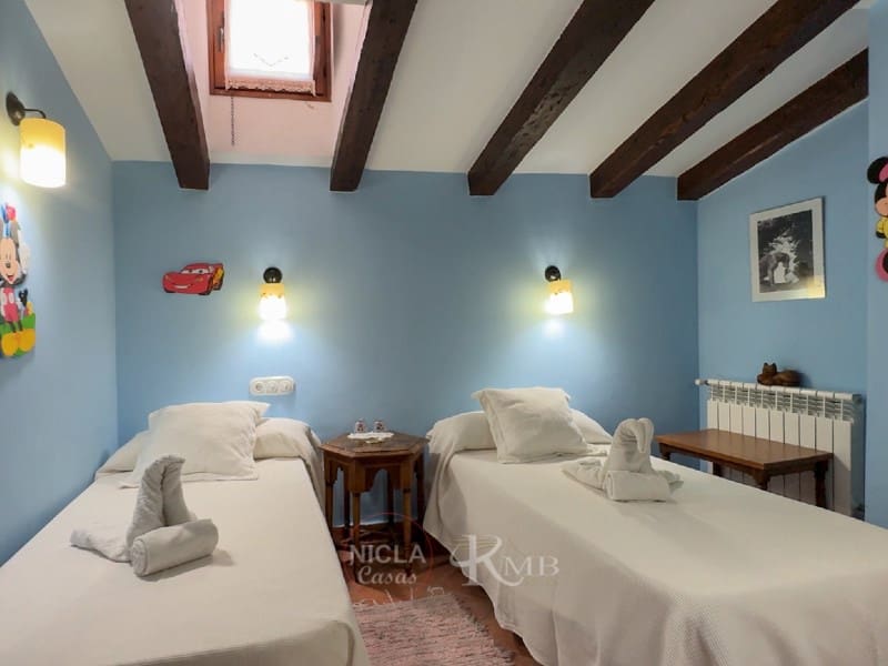 13 soverom Villa til salgs i Velez-Blanco med svømmebasseng - € 1 300 000 (Ref: 9075032)