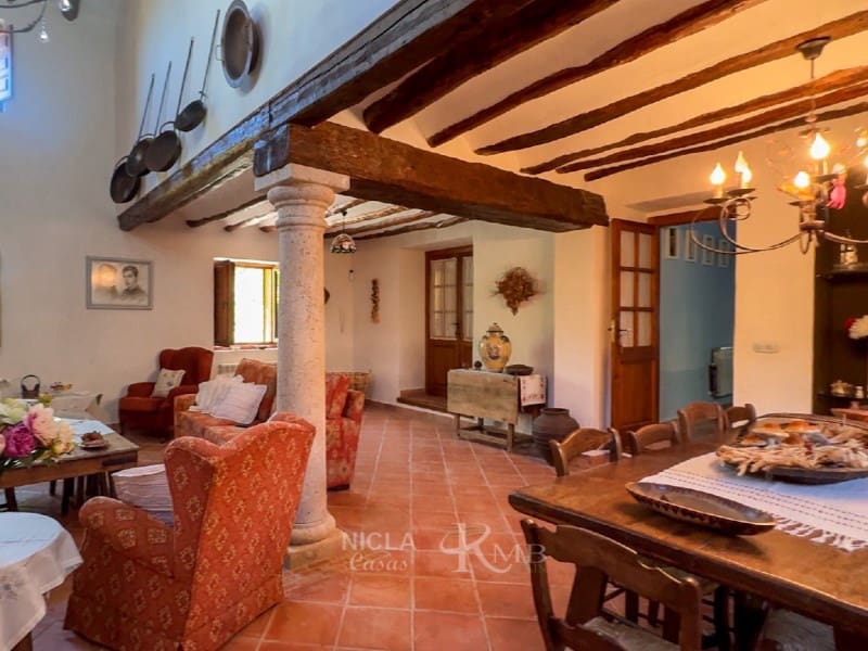 13 soverom Villa til salgs i Velez-Blanco med svømmebasseng - € 1 300 000 (Ref: 9075032)