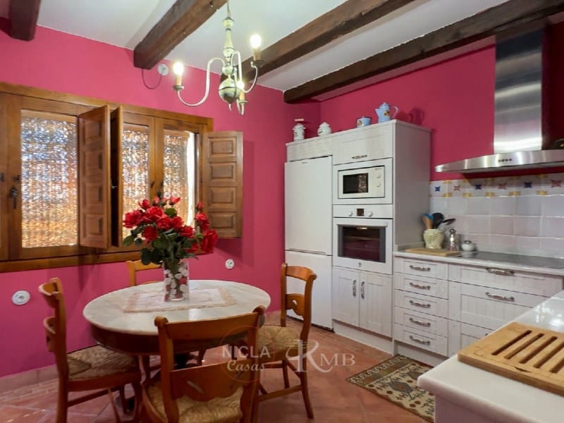 13 soverom Villa til salgs i Velez-Blanco med svømmebasseng - € 1 300 000 (Ref: 9075032)