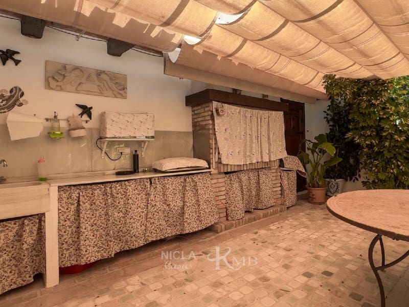 13 soverom Villa til salgs i Velez-Blanco med svømmebasseng - € 1 300 000 (Ref: 9075032)