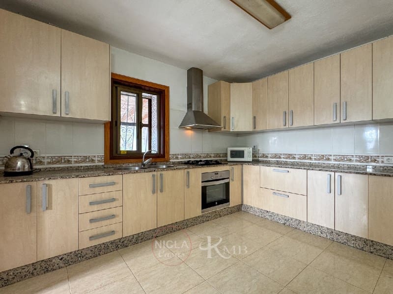 3 soveværelse Villa til salg i Bedar med swimmingpool garage - € 360.000 (Ref: 9206772)