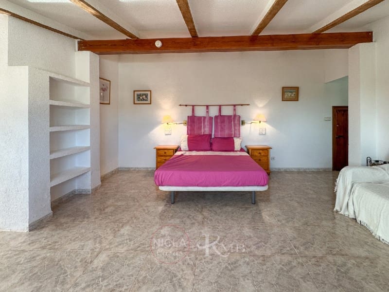 3 soveværelse Villa til salg i Bedar med swimmingpool garage - € 360.000 (Ref: 9206772)