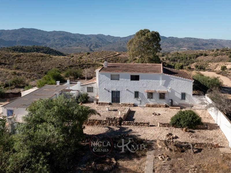 3 soveværelse Villa til salg i Bedar med swimmingpool garage - € 360.000 (Ref: 9206772)