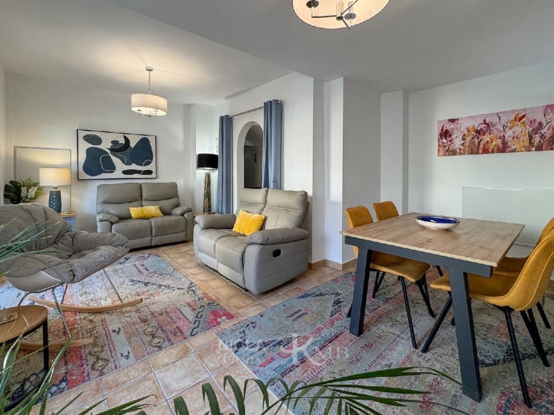 2 soverom Leilighet til salgs i Bedar med svømmebasseng garasje - € 169 000 (Ref: 9255496)