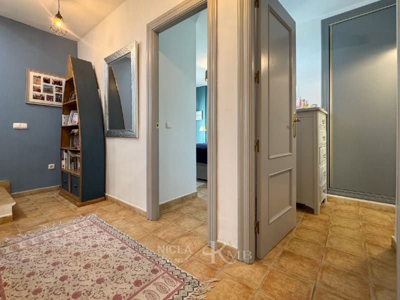 2 soverom Leilighet til salgs i Bedar med svømmebasseng garasje - € 169 000 (Ref: 9255496)