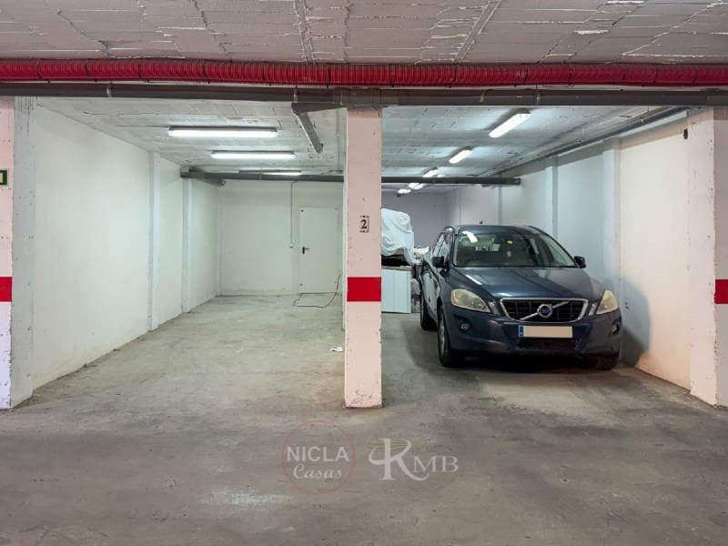 2 soverom Leilighet til salgs i Bedar med svømmebasseng garasje - € 169 000 (Ref: 9255496)