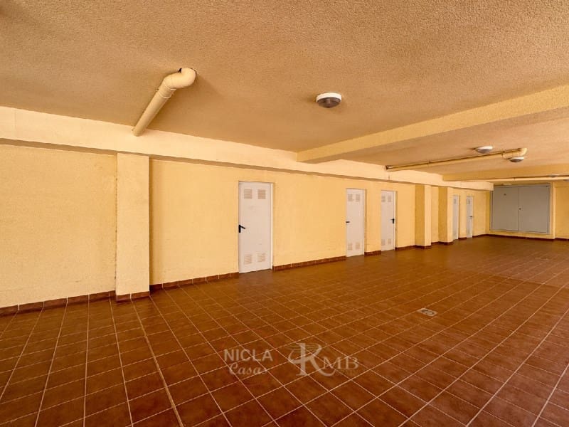 2 soverom Leilighet til salgs i Bedar med svømmebasseng garasje - € 169 000 (Ref: 9255496)