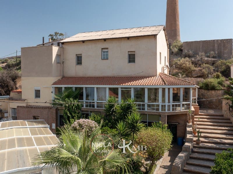 5 soveværelse Villa til salg i Cuevas del Almanzora med swimmingpool - € 399.950 (Ref: 9321693)