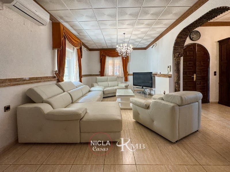 5 soveværelse Villa til salg i Cuevas del Almanzora med swimmingpool - € 399.950 (Ref: 9321693)