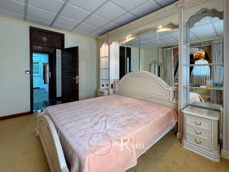 5 soveværelse Villa til salg i Cuevas del Almanzora med swimmingpool - € 399.950 (Ref: 9321693)