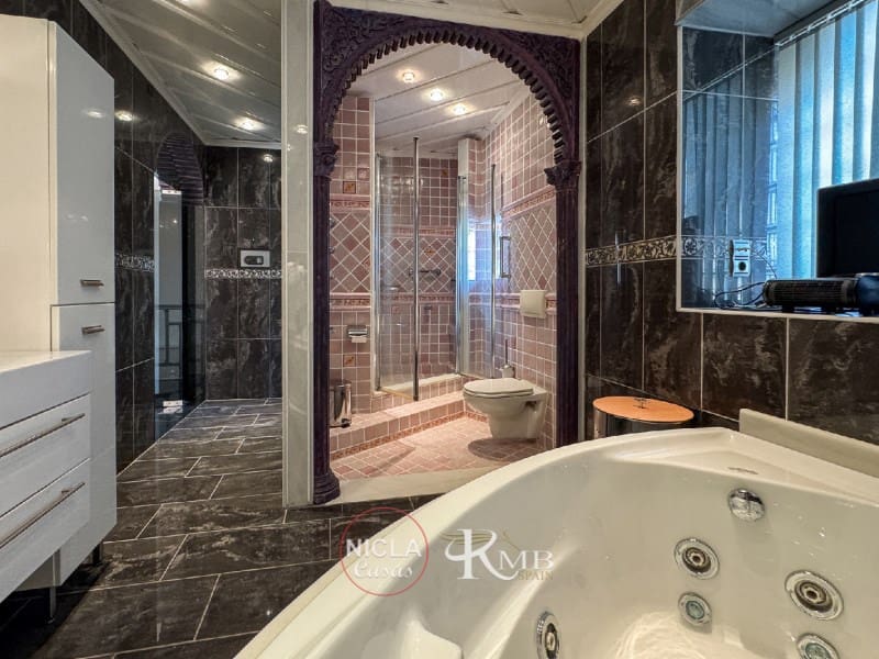 5 soveværelse Villa til salg i Cuevas del Almanzora med swimmingpool - € 399.950 (Ref: 9321693)