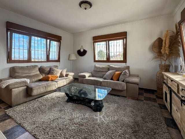 5 slaapkamer Villa te koop in Vera Ciudad, Vera met zwembad - € 559.000 (Ref: 9383217)