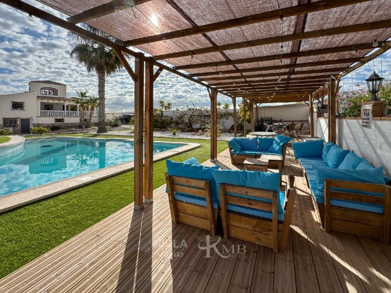 5 soverom Villa til salgs i Vera med svømmebasseng - € 559 000 (Ref: 9383217)