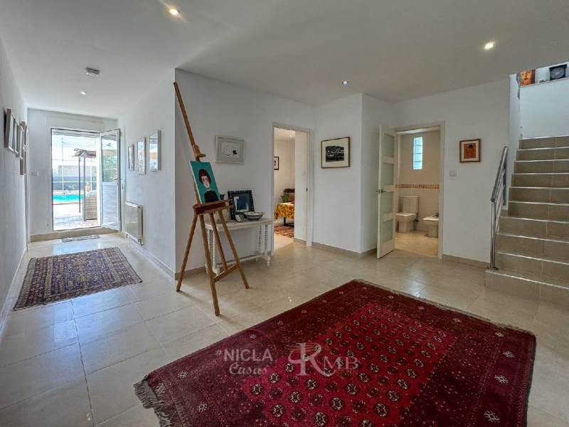 5 slaapkamer Villa te koop in Cuevas del Almanzora met zwembad - € 375.000 (Ref: 9385966)