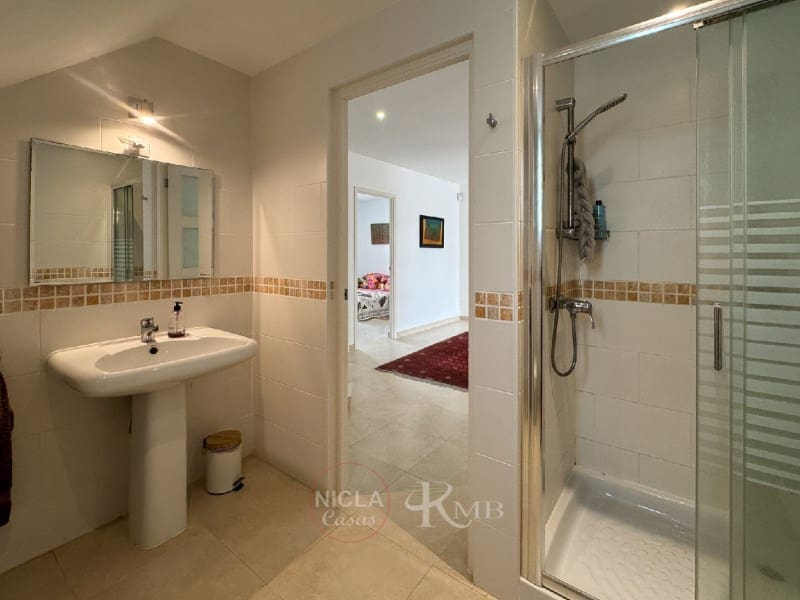 5 slaapkamer Villa te koop in Cuevas del Almanzora met zwembad - € 375.000 (Ref: 9385966)