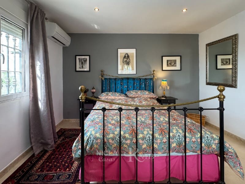 5 slaapkamer Villa te koop in Cuevas del Almanzora met zwembad - € 375.000 (Ref: 9385966)