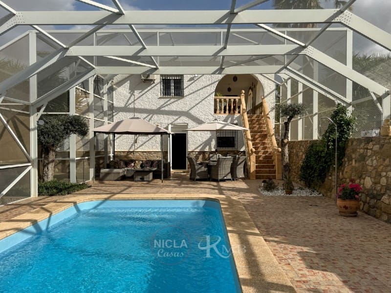 5 slaapkamer Villa te koop in Cuevas del Almanzora met zwembad - € 375.000 (Ref: 9385966)