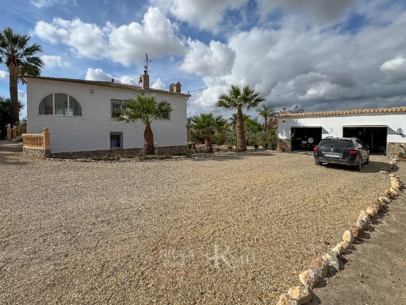 5 slaapkamer Villa te koop in Cuevas del Almanzora met zwembad - € 375.000 (Ref: 9385966)