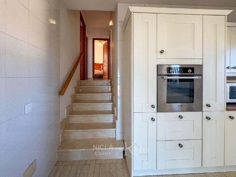 5 sypialnia Willa na sprzedaż w Bedar z basenem - 399 000 € (Ref: 9582926)