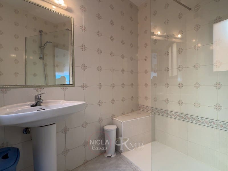 5 sypialnia Willa na sprzedaż w Bedar z basenem - 399 000 € (Ref: 9582926)