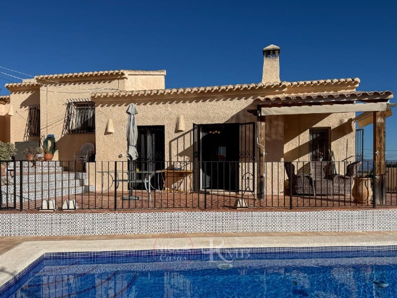 5 sypialnia Willa na sprzedaż w Bedar z basenem - 399 000 € (Ref: 9582926)