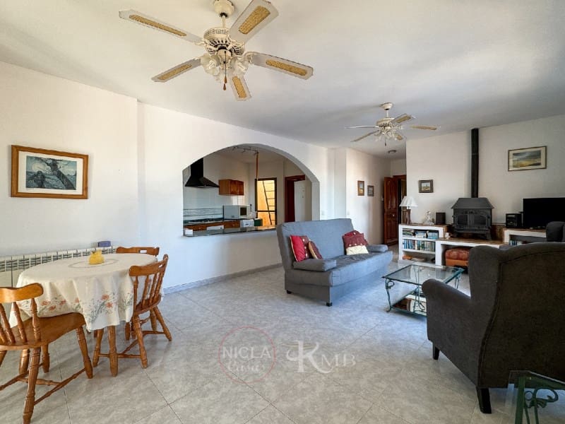 5 sypialnia Willa na sprzedaż w Bedar z basenem - 399 000 € (Ref: 9582926)