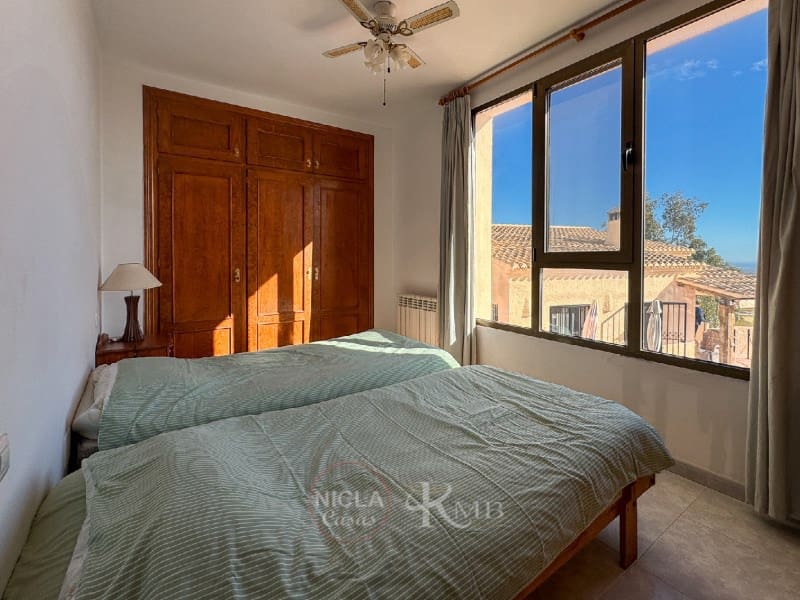 5 sypialnia Willa na sprzedaż w Bedar z basenem - 399 000 € (Ref: 9582926)