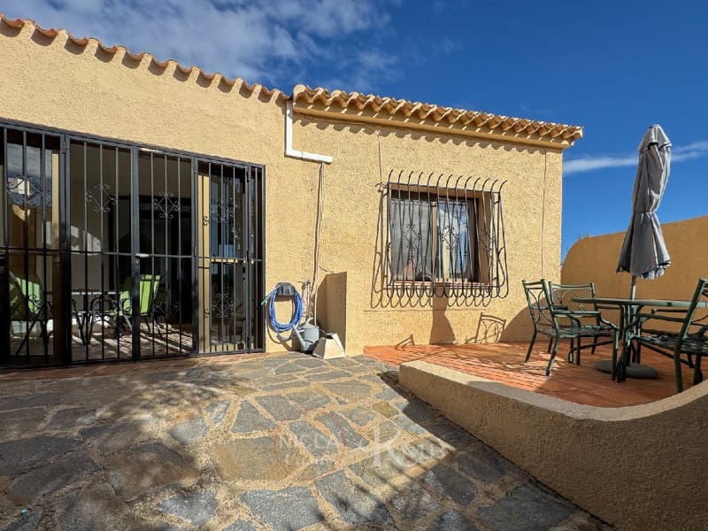 5 sypialnia Willa na sprzedaż w Bedar z basenem - 399 000 € (Ref: 9582926)