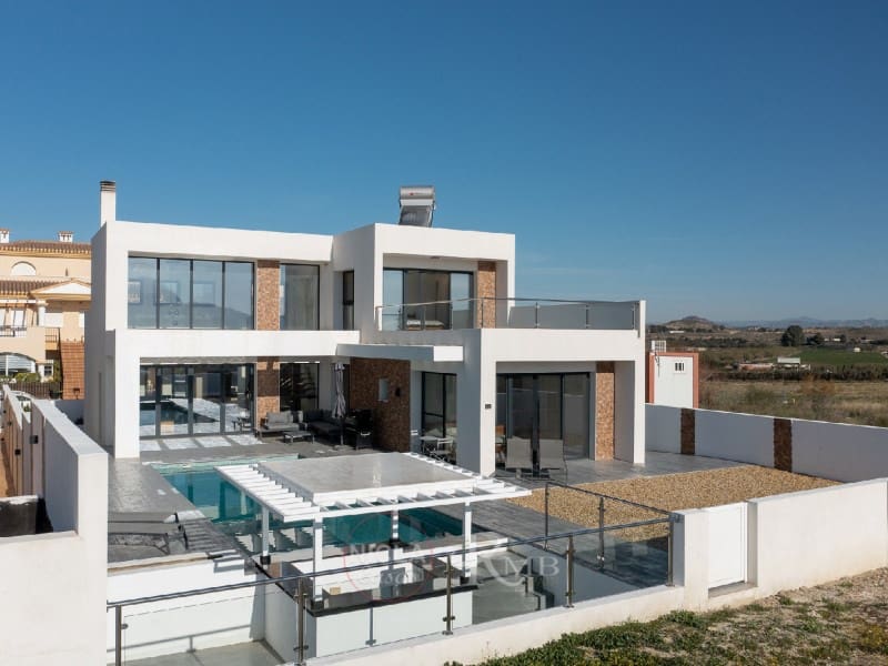 3 makuuhuone Huvila myytävänä paikassa Los Gallardos mukana uima-altaan - 499 999 € (Ref: 9644995)