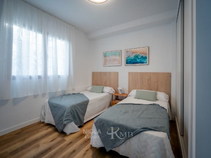 2 soveværelse Lejlighed til salg i Cuevas del Almanzora - € 125.900 (Ref: 9788262)