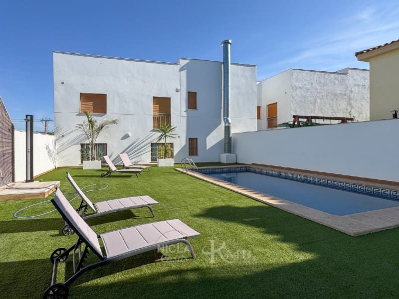 2 soveværelse Lejlighed til salg i Cuevas del Almanzora - € 125.900 (Ref: 9788262)