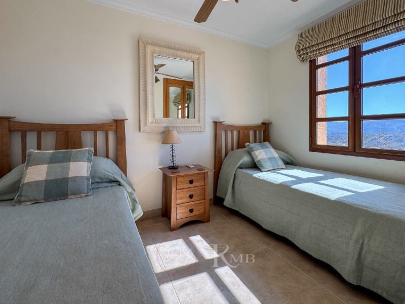 3 bedroom Apartment for sale in Cuevas del Almanzora - € 189,000 (Ref: 9866807)