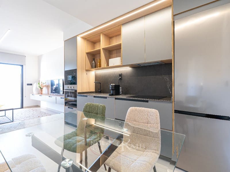 Apartamento de 2 habitaciones en Vera en venta - 210.000 € (Ref: 9912766)