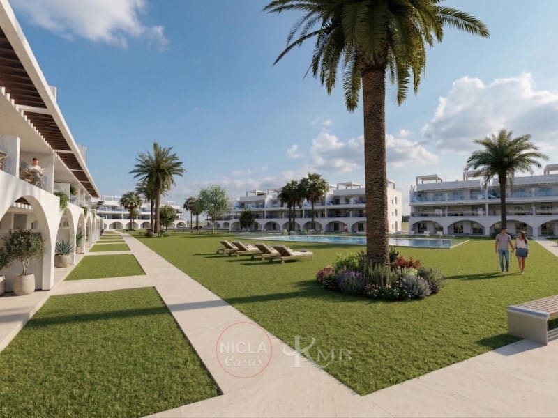 Apartamento de 2 habitaciones en Vera en venta - 210.000 € (Ref: 9912766)