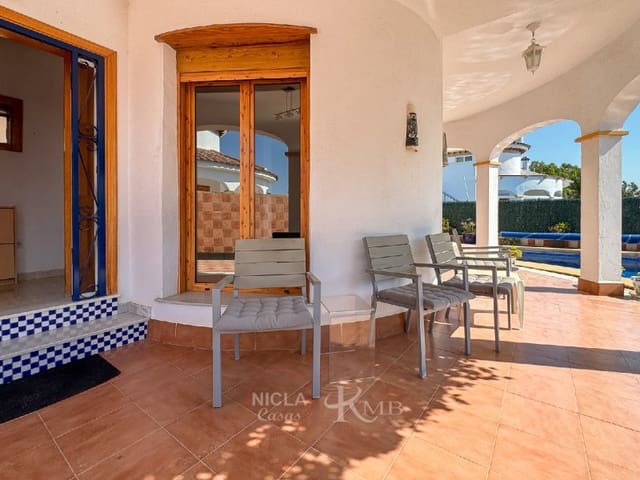 3 soveværelse Villa til salg i Vera Playa Naturista, Vera med swimmingpool - € 425.000 (Ref: 9941995)
