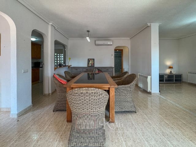 3 soveværelse Villa til salg i Vera Playa Naturista, Vera med swimmingpool - € 425.000 (Ref: 9941995)