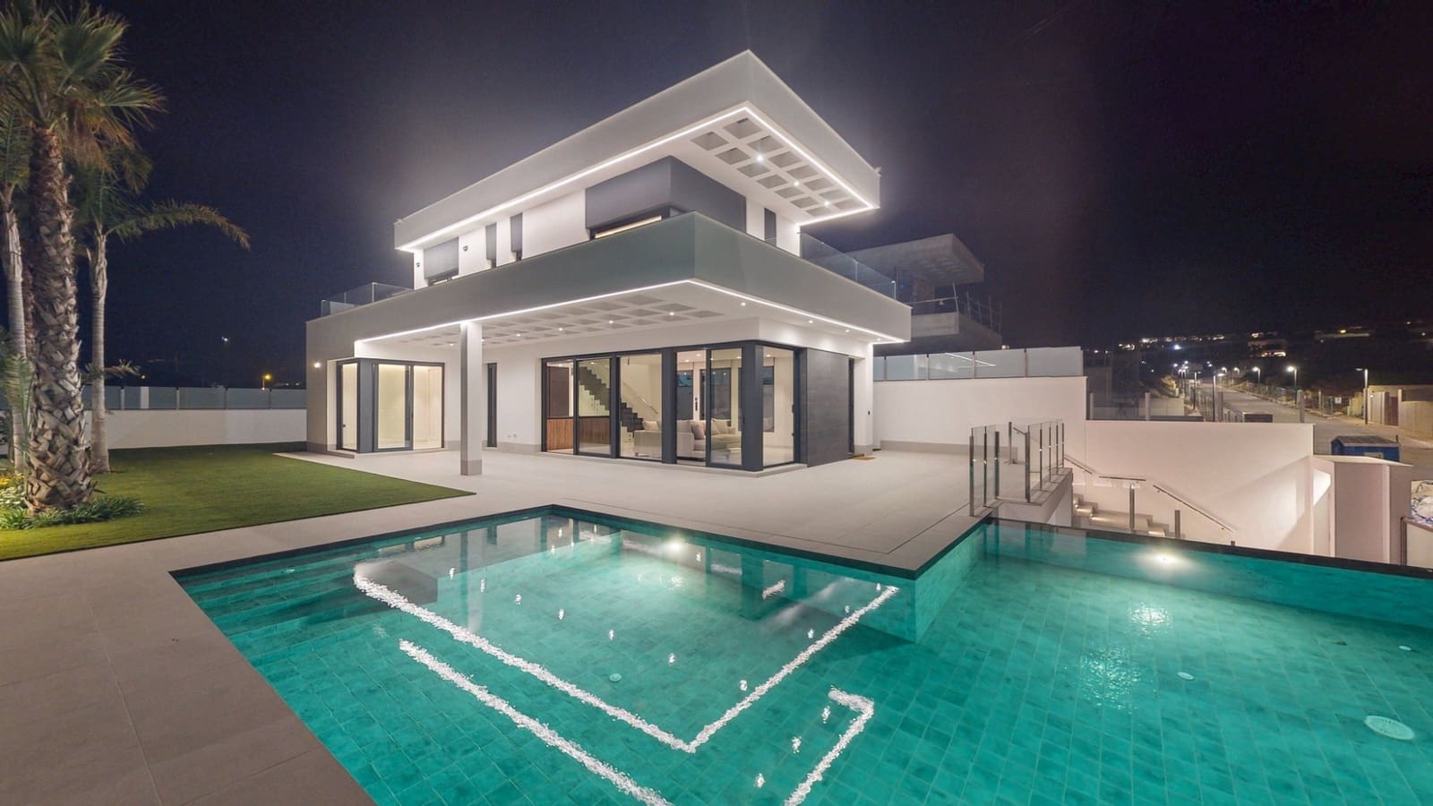 3 bedroom Villa for sale in Finestrat with pool - € 1,200,000 (Ref: 8832234)