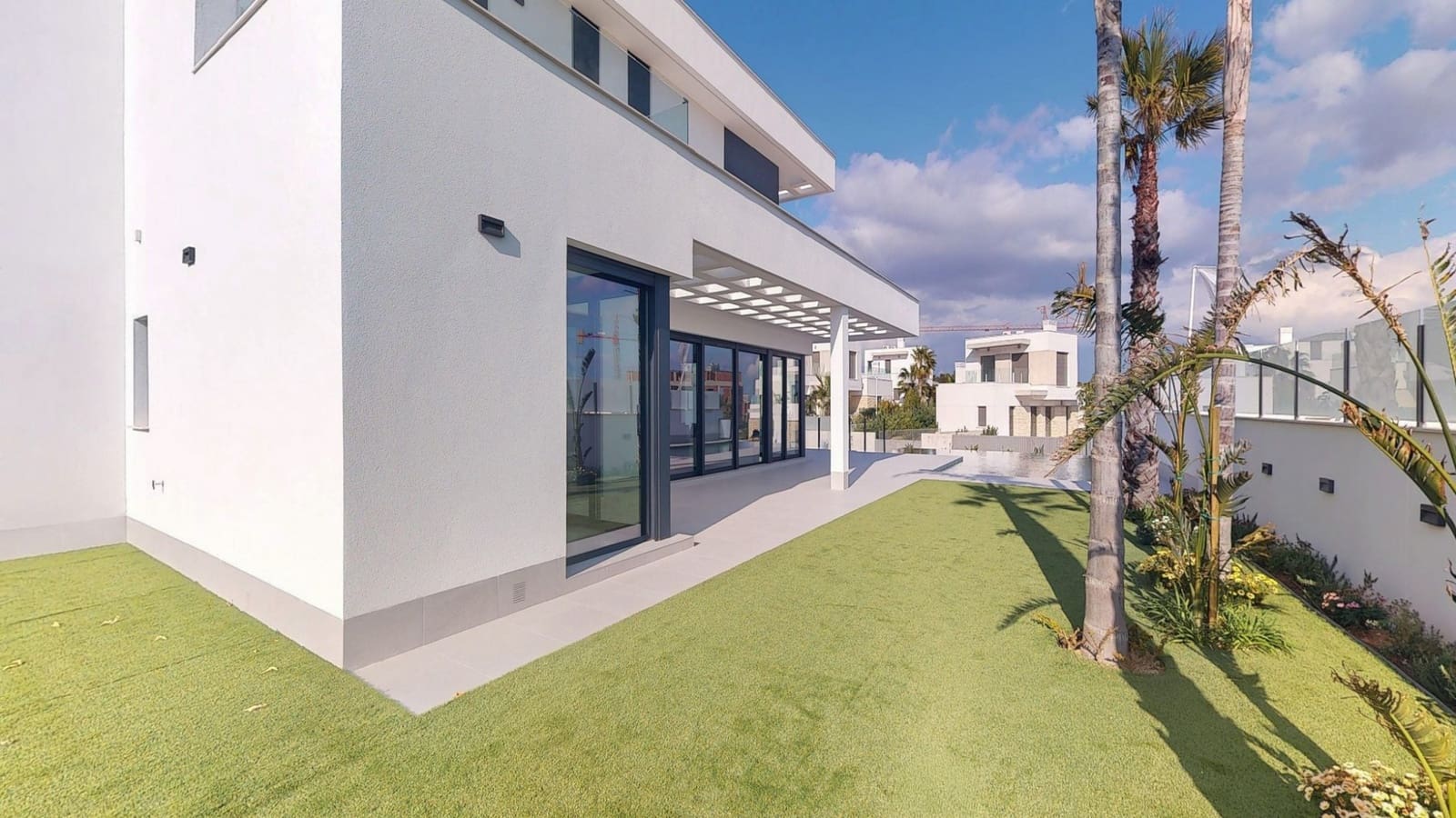 3 bedroom Villa for sale in Finestrat with pool - € 1,200,000 (Ref: 8832234)