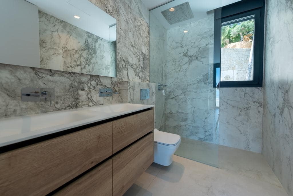 4 chambre Penthouse à vendre à Benidorm avec piscine garage - 1 650 000 € (Ref: 8833413)